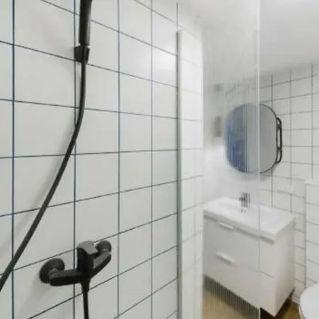 Apartment In & La51 - Free Parking